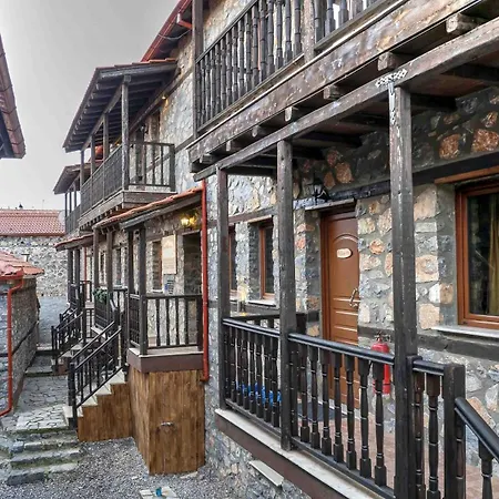 Guest house Mouses Agios Athanasios (Pella)