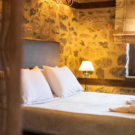 Mouses 3* Agios Athanasios (Pella)