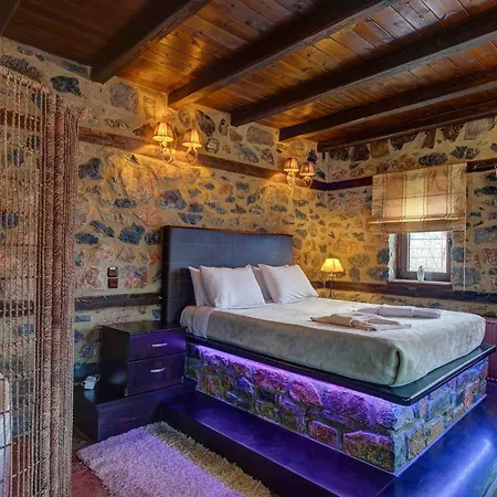 Mouses 3* Agios Athanasios (Pella)