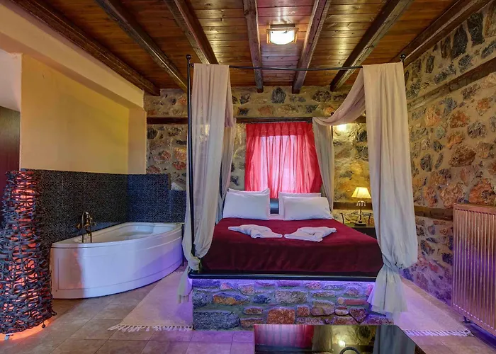 Mouses Agios Athanasios (Pella)